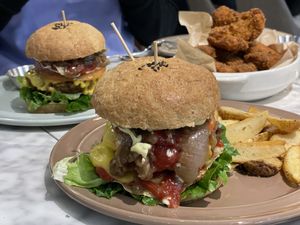 Classic cheese burger  at Style Vegan - 스타일비건 in Seoul