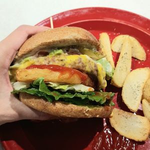 Wasabi Avocado Burger - size at Style Vegan - 스타일비건 in Seoul