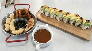 California roll and sides at Style Vegan - 스타일비건 in Seoul