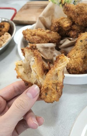 Vegan fried chicken - close-up at Style Vegan - 스타일비건 in Seoul