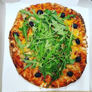 Vegan arugula pizza at Style Vegan - 스타일비건 in Seoul