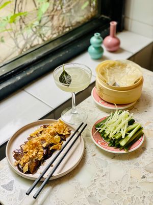 Pekin Duck - seitan, yuba crust, hoisin, fistas, cucumber, leek, spring onion, Beijing wheat pancakes. at The Cool Cat in Warsaw