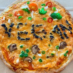 Pizza vegan  at NA NA  in Playa Del Carmen