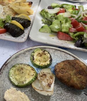 Vorspeise und Salat   at Ole Ole in Zakynthos