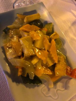 Plat  at Hanoi in Cap Dagde