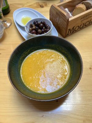 Vegetable soup  at Sete Restaurante in Coimbra