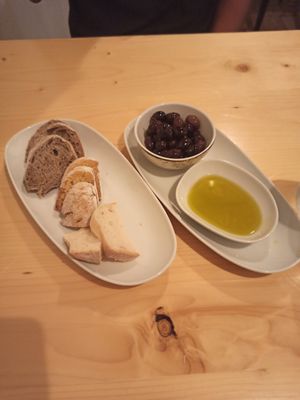 Entradas at Sete Restaurante in Coimbra