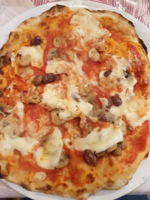  at Pizzaria Peperetta Dispetusa in Imperia