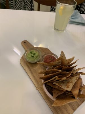 Nachos at Maria Limão in Porto
