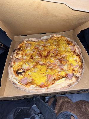 Pizza Hawaii   at Kruste in Leipzig