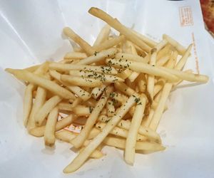 french fries at Napoline 나폴리네 in Seoul