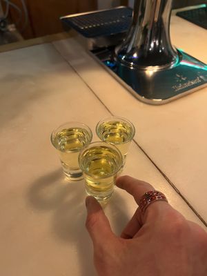 Christmas shots 🤘🏻🎄🎅🏻🥳 #Veganuary at Plant Base in Lisbon