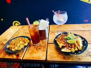 Mac’n Cheese and loaded nachos  at Plant Base in Lisbon