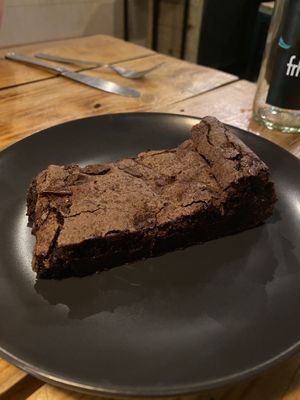 Bownie  at Plant Base in Lisbon