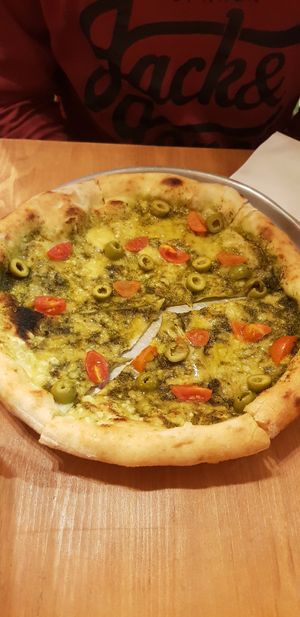 Pesto pizza at Plant Base in Lisbon