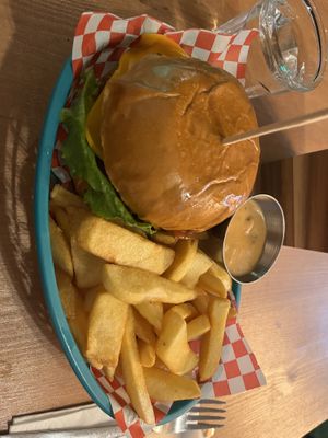 bbq burger  at Plant Base in Lisbon