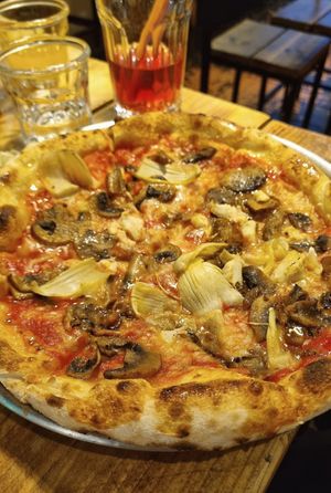 Capricciosa at Plant Base in Lisbon