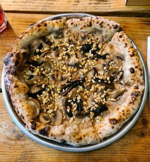 The Fungees pizza at Plant Base in Lisbon