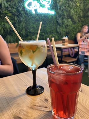 White sangria and Iced tea  at Plant Base in Lisbon