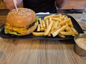 Burger at Plant Base in Lisbon