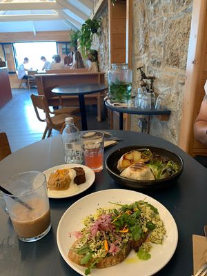 Delicious lunch 😋 at Yallah Coffee Kiosk in St Ives