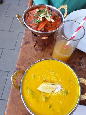 Oben Bhindi Masala Nr. 69, unten Mango Sabzi Nr. 76 at Taj Mahal in Rosenheim