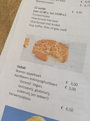 vegan desserts labelled at Eetcafé Driewegen in Terneuzen