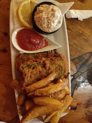 Tof-ish and chips at Cat Bar in Barcelona