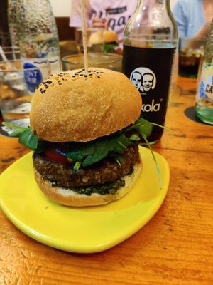 Pesto burger at Cat Bar in Barcelona
