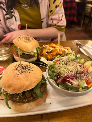 burgers and sides at Cat Bar in Barcelona
