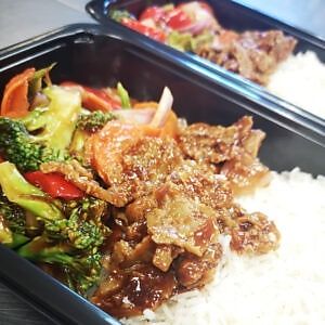 Seitan Goutez-Moi ça at Pomme Grenade in Levis