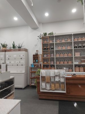  at Les Trappeuses/Les Mauvaises Herbes in Montreal