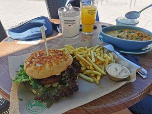 Vegan Burger at Bottled in Osnabrueck