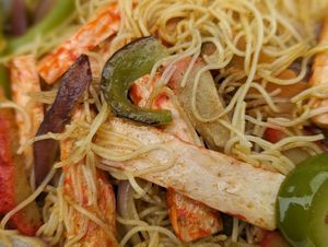 Singapore noodles at Veggie House  in Chicago