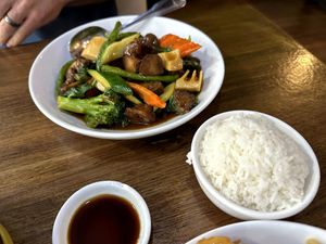 Braised Lions Mane Mushroom at Veggie House  in Chicago