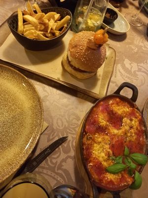  at Pratu's in Alcobaca