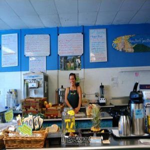 Juice bar at Farmers Market Store & Deli Cafe in Lahaina
