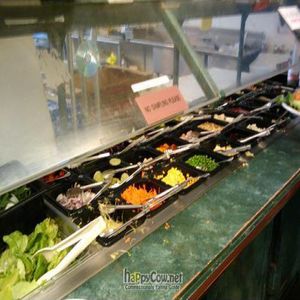 Salad bar at Farmers Market Store & Deli Cafe in Lahaina