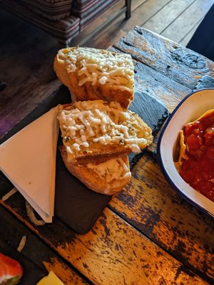 Cheesy garlic bread at The Crafty Baa in Windermere