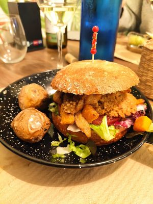 Hamburguesa Seitán at Fresh Green in San Sebastian