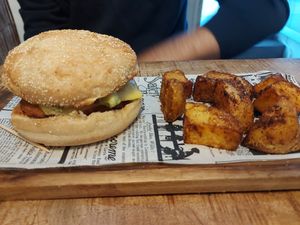 "Chicken" burger at Fresh Green in San Sebastian