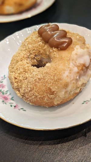 🍩 Vegan Tiramisu Caramel Donut (5,25€) at Round & Square in Helsinki