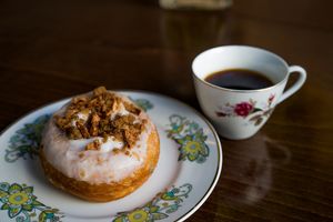 Donut + coffee 5€ at Round & Square in Helsinki