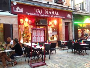 Vue extérieure at Le Taj Mahal in Orleans