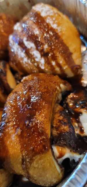 Vegan s'mores roll at Mario's Pizza in Orlando