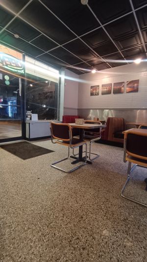  at Mario's Pizza in Orlando