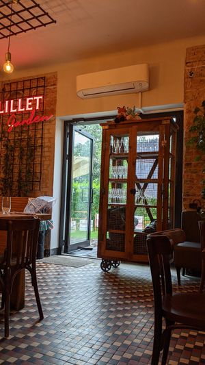 Main entrance at Szklarnia Warszawa in Warsaw