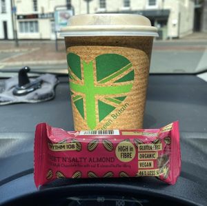 Great lattes (oatmilk is my favourite!) quick vegan sweet treats too at Charlies Cafe in Barnstaple