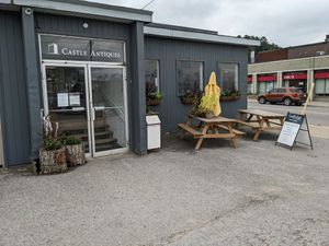 Back entrance at Castle Antiques Cafe in Haliburton