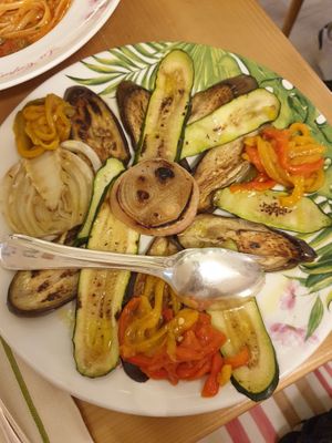 Mix of grilled vegetables €15.00 at La Capannina in Capri